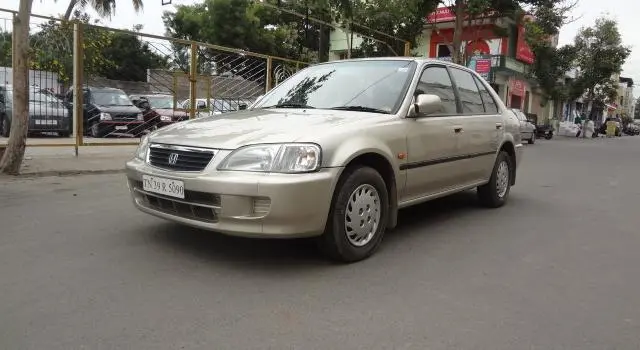 Honda City 1.5 EXI 2001