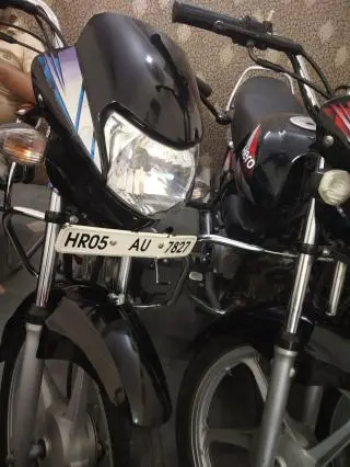 Hero HF Deluxe Self 100cc 2016