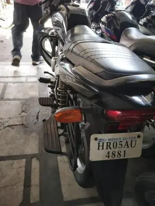 Bajaj Platina 100cc ComforTec 2017