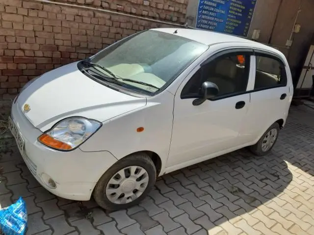Chevrolet Spark LS 1.0 2011