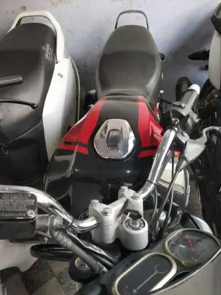 Bajaj V15 150cc 2016
