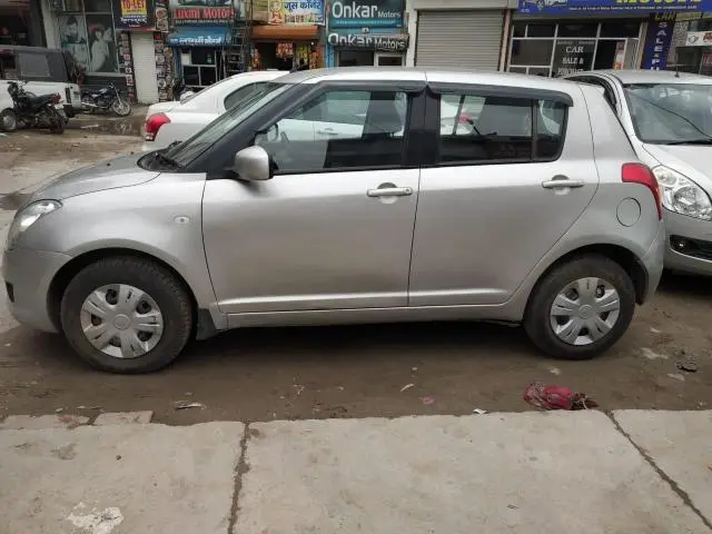 Maruti Suzuki Swift VXi 2010