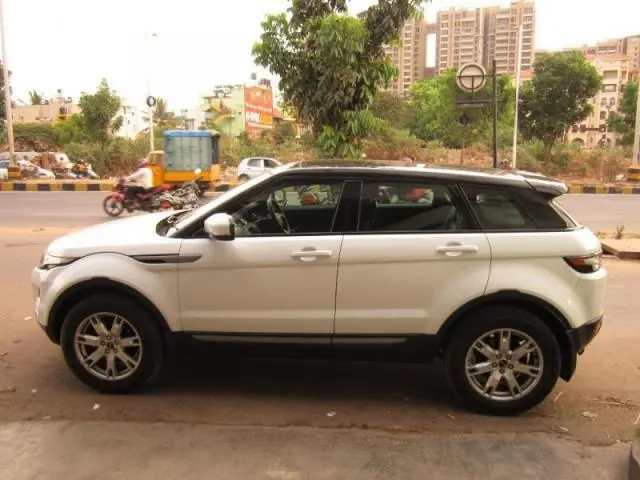 Land Rover Range Rover Evoque Pure SD4 2013
