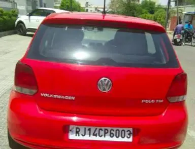 Volkswagen polo Trendline 1.2L (D) 2011