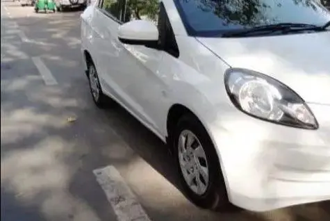 Honda Amaze 1.5 E i-DTEC 2015