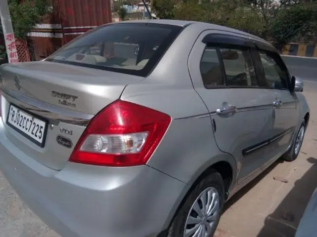 Maruti Suzuki Swift DZire VDi 2015