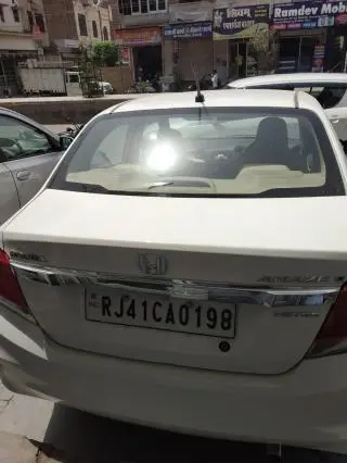 Honda Amaze 1.5 S i-DTEC 2013
