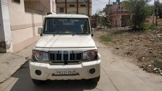 Mahindra Bolero SLX 2012