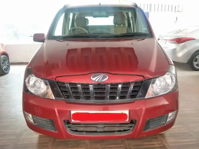 Mahindra Quanto C6 2013