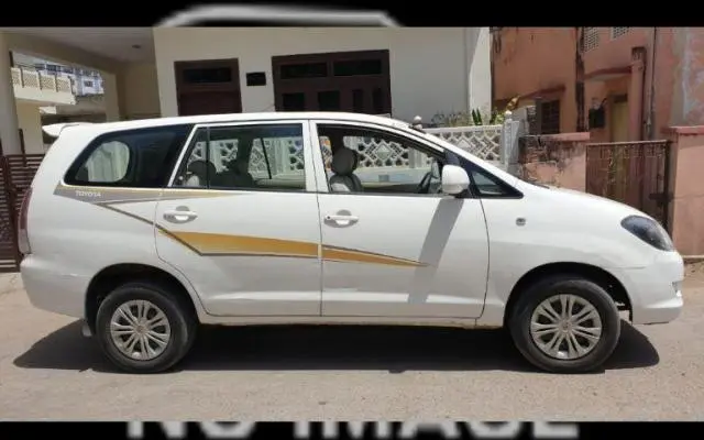 Toyota Innova 2.5 G 2006