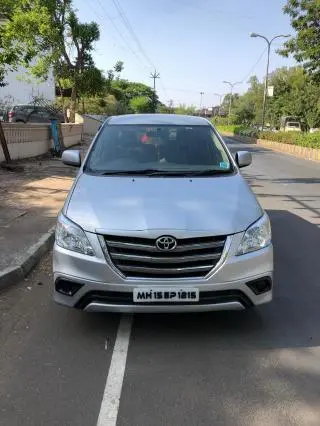 Toyota Innova 2.5 GX 8 STR BS IV 2014