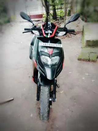 Aprilia SR 150 2018