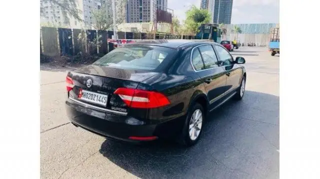 SKODA SUPERB Ambition 2.0 TDI CR AT 2015