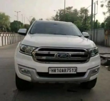 Ford Endeavour Trend 3.2 4x4 AT 2017