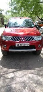 Mitsubishi Pajero Sport 4x4 MT 2014