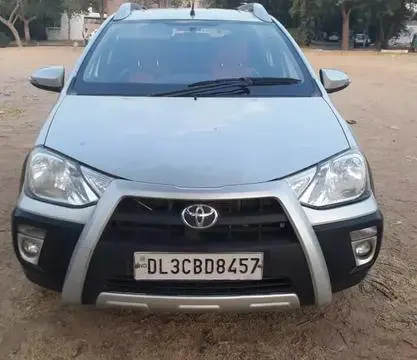 Toyota Etios Cross 1.4 VD 2015