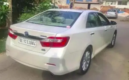 Toyota Camry Hybrid 2014