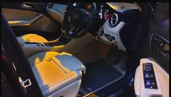 Mercedes-Benz GLA 200 Sport 2016