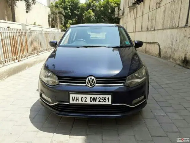 Volkswagen Polo Comfortline 1.2L (P) 2015