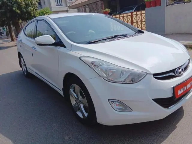 Hyundai Neo Fluidic Elantra 1.6 SX MT CRDi 2015