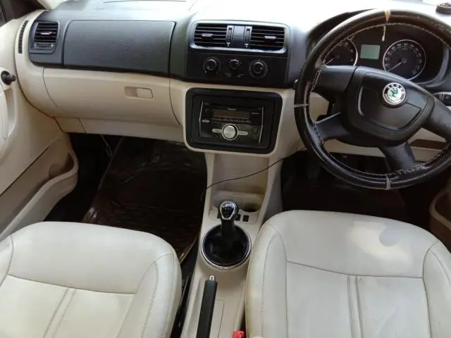 Skoda Fabia ELEGANCE 1.2 MPI 2011
