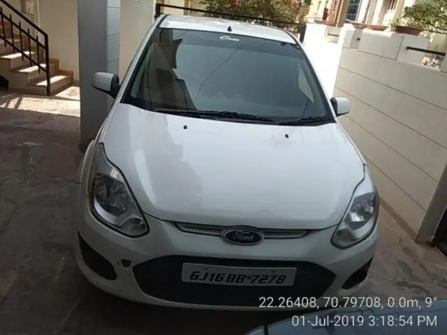 Ford Figo 1.4 TDCI TITANIUM 2013