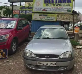 Ford Ikon 1.3 Flair 2004