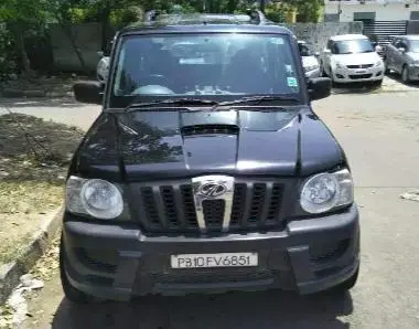 Mahindra Scorpio LX 2009