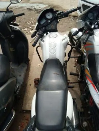 TVS Apache RTR 180cc 2011