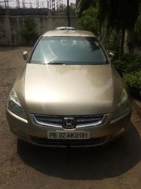 Honda Accord 2.3 VTI L MT 2003