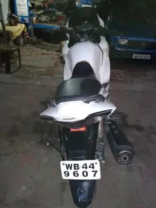 Hero Karizma ZMR 223cc 2011