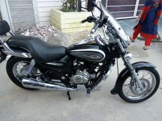 Bajaj Avenger Cruise 220 2017
