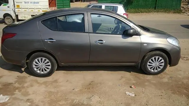 Nissan Sunny XL DIESEL 2012