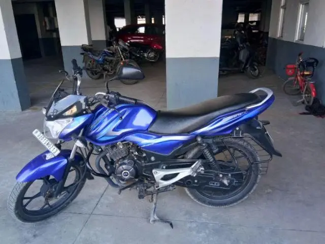 Bajaj Discover 125M 2015