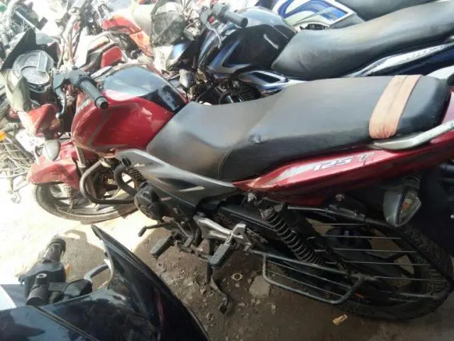 Bajaj Discover 125cc 2014