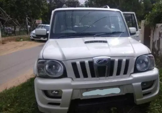 Mahindra Scorpio VLX 2WD BS IV 2013