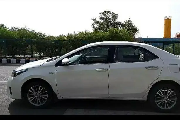 Toyota Corolla Altis GL DIESEL 2014