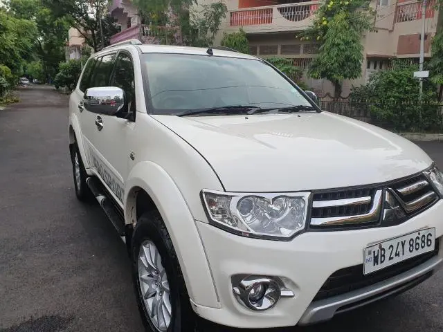 Mitsubishi Pajero Sport 4X2 AT 2015