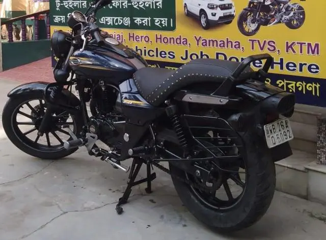 Bajaj Avenger Street 150 2016
