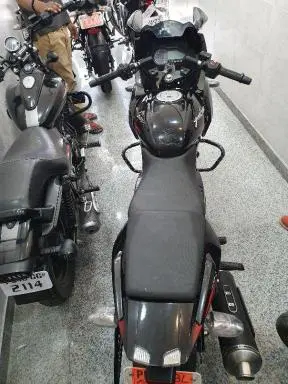 Bajaj Pulsar 220cc 2017