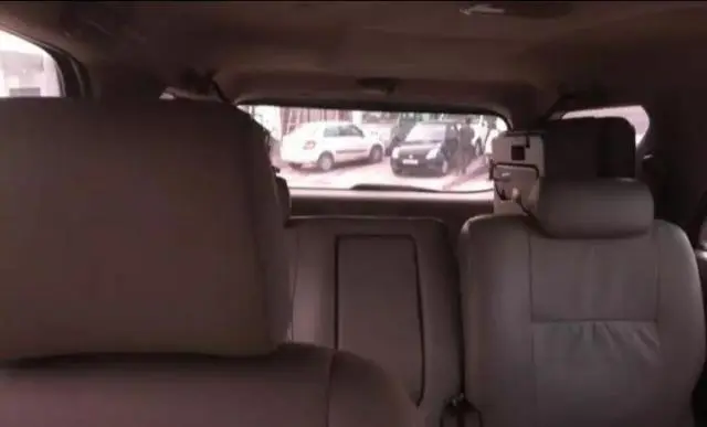 Toyota Fortuner 3.0 4X4 MT 2010