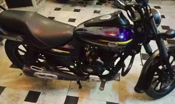 Bajaj Avenger Street 150 2017