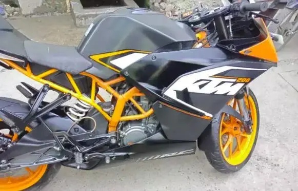 KTM RC 200cc 2015