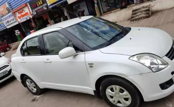 Maruti Suzuki Swift DZire VDi 2011