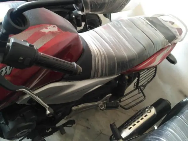 Bajaj Discover 100cc 2013