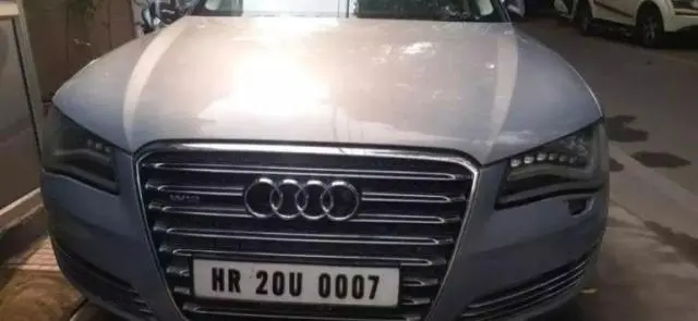 Audi A8 L 4.2 FSI Quattro 2011