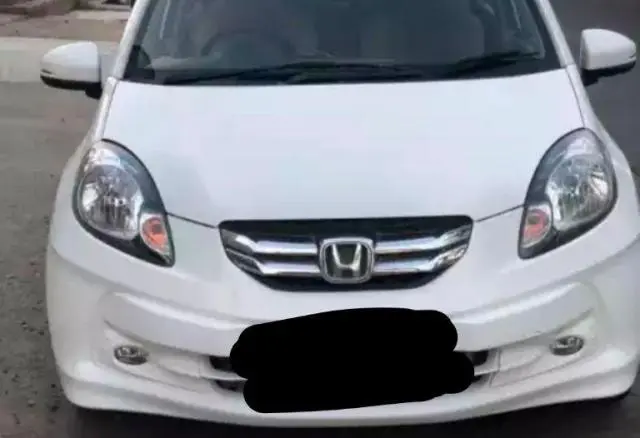 Honda Amaze 1.5 E i-DTEC 2015