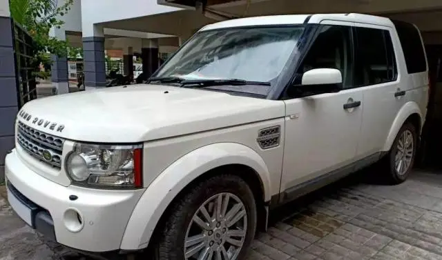 Land Rover DISCOVERY 4 SDV6 SE 2011