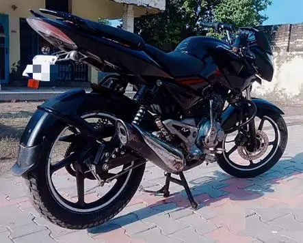 Bajaj Pulsar 180cc 2013