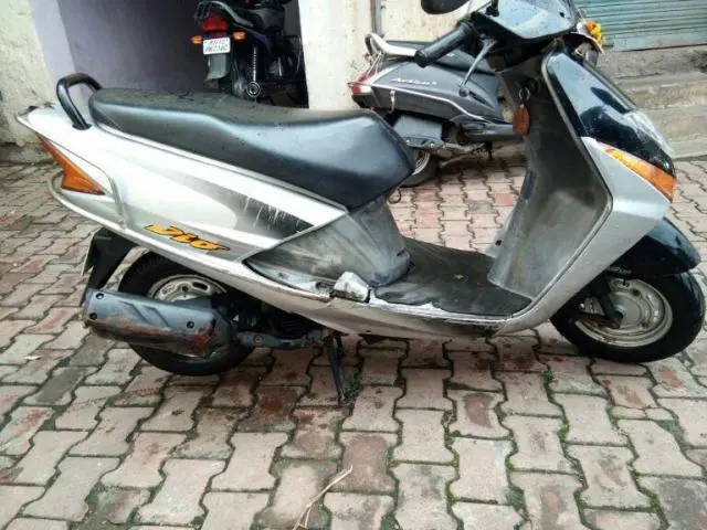 Honda Dio 110cc 2006